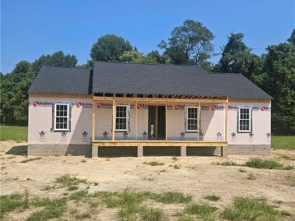 290 Deer Run Trl, Saint Stephens Church, VA 23148