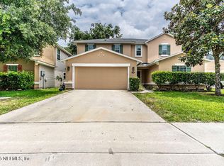 348 AUBURN OAKS Road E, Jacksonville, FL 32218