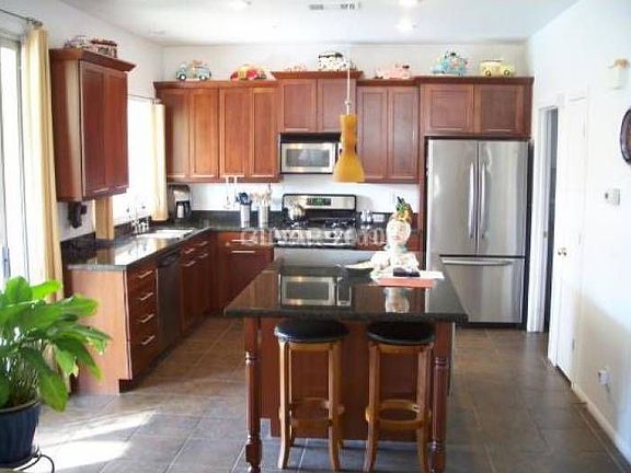 2nd image of 9685 Pioneer Ave
