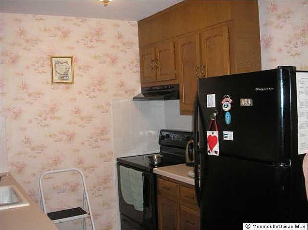 2nd image of 1038 Aberdeen Drive #A