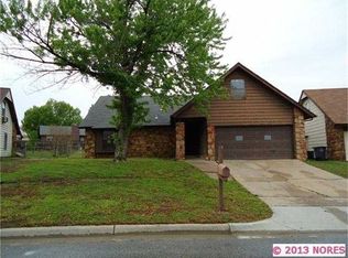 2929 W 65th St S, Tulsa, OK 74132