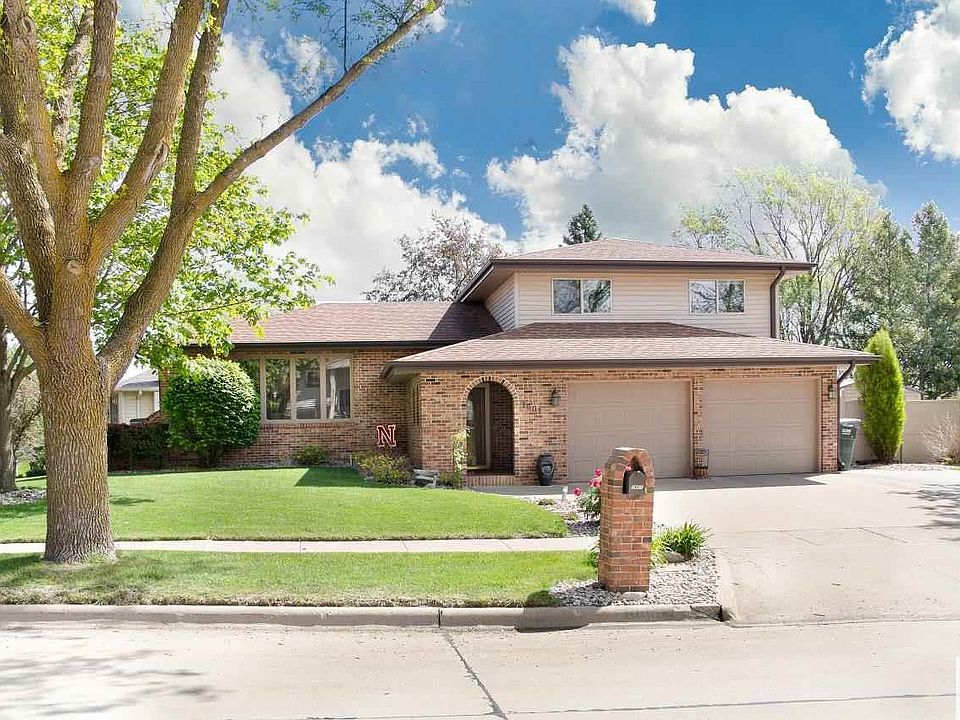 1st image of 1601 Hiawatha Trl