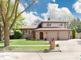 1601 Hiawatha Trl, Sioux City, IA 51104