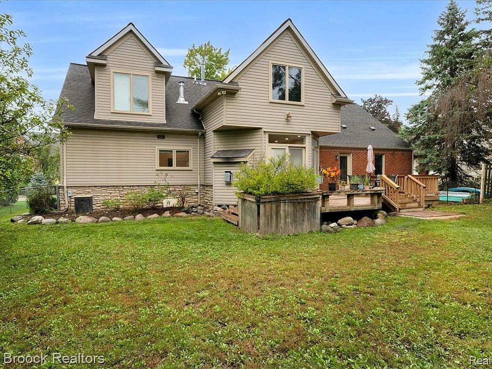 2175 Langham Dr, photo 29