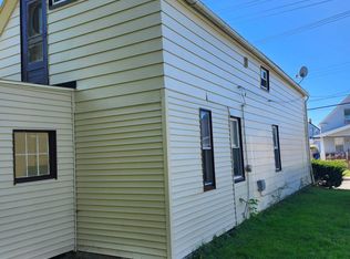 3437 W 45th St, Cleveland, OH 44102