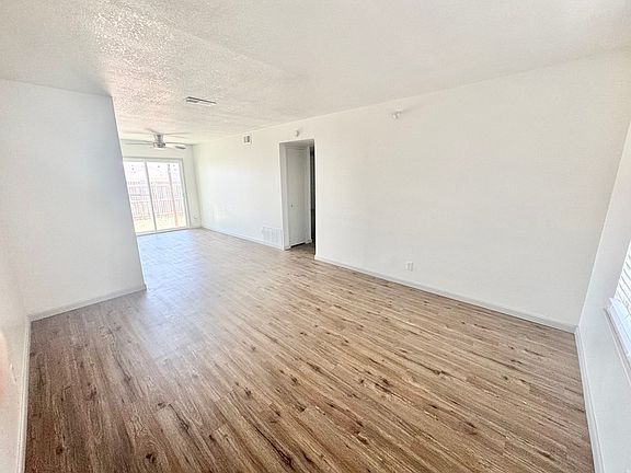 2nd image of 4707 Shadylane Dr APT B