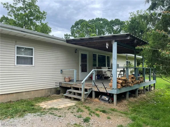 14519 Crooked Tree Rd, Beverly, OH 45715