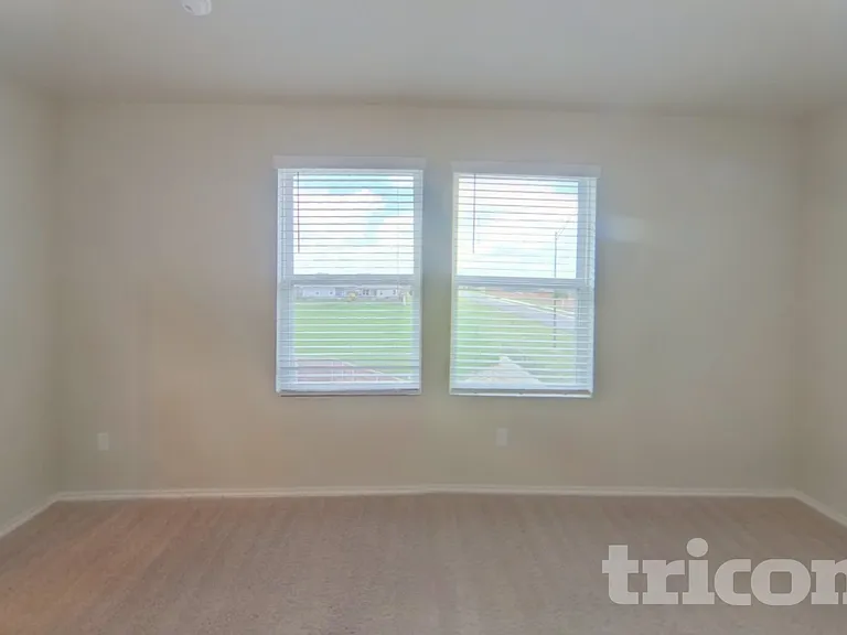 5002 Saddle Club Dr — Photo 6