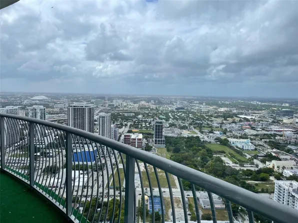 1750 N Bayshore Dr APT 5615, Miami, FL 33132