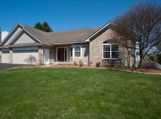 359 Sand Castle Dr, Holland, MI 49424