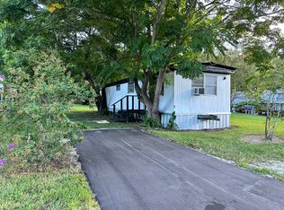 3831 County Road 230a, Wildwood, FL 34785