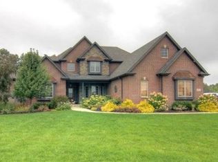 3970 150th Pl, Crown Pt, IN 46307