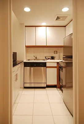 Rented by WAM Partners - William Moses Co. | media 10