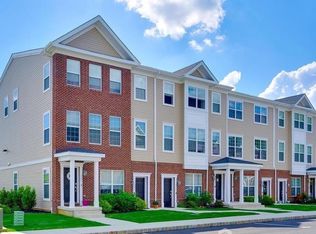 309 Kramer Ct, Florence, NJ 08518