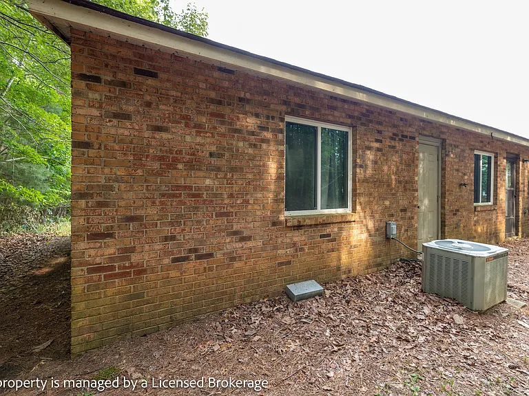 145 Brentwood Dr — Photo 30