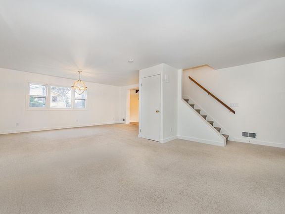 Open living and dining. Or use as your imagination can create