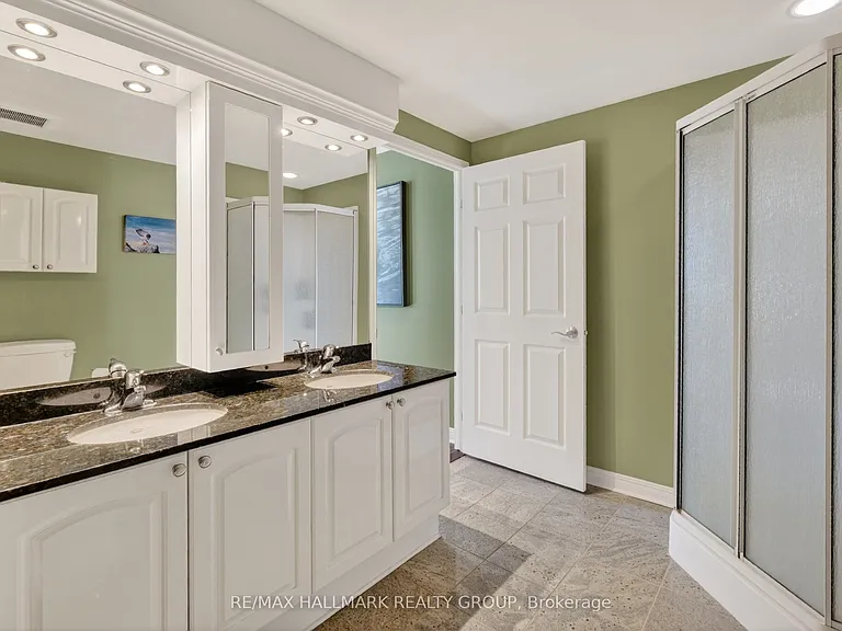 134 York St #PH01 — Photo 30