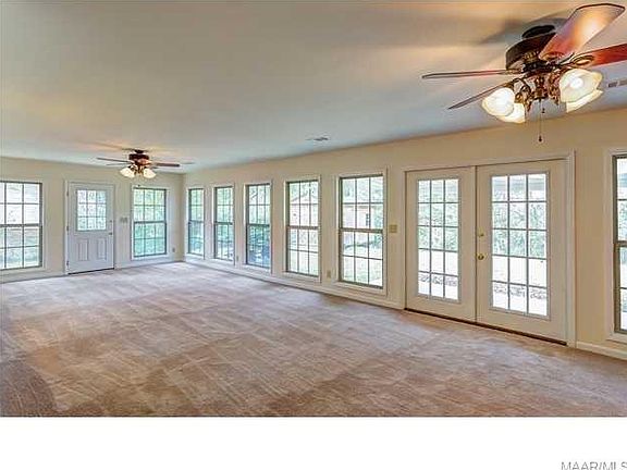 5th image of 3541 Little John Dr