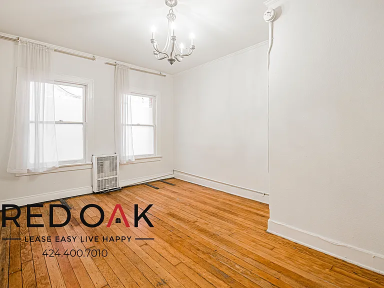 532 S Coronado St #202 — Photo 6