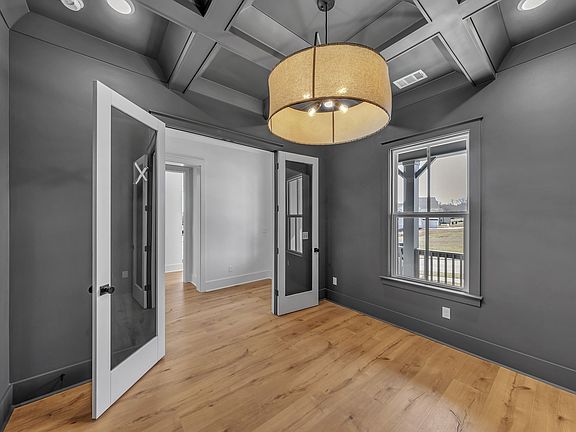 4th image of 5001 Fairhaven Cir Lot 101