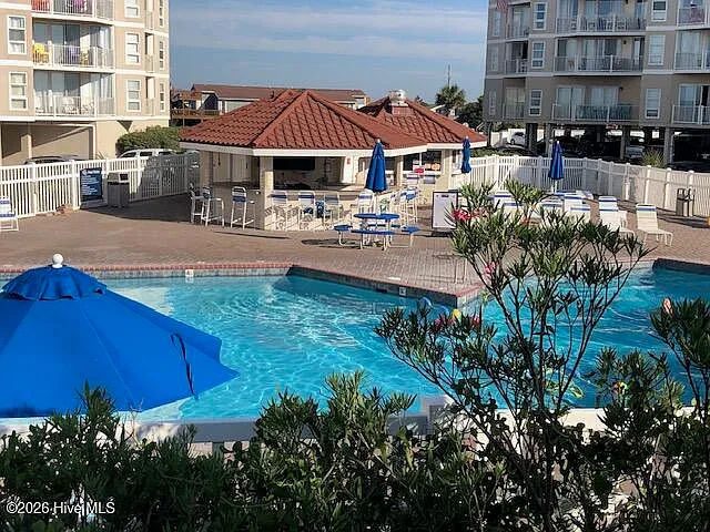 2 bed, 2.0 bath, 1169 sqft, $2,300 — Photo 2