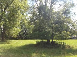 150 Beachview Ct, Varna, IL 61375