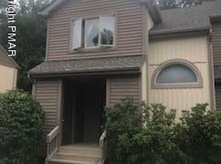 255 Northslope Ii Rd, East Stroudsburg, PA 18302