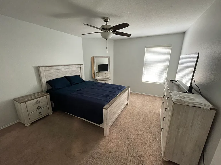 1409 Lochspring Dr — Photo 6