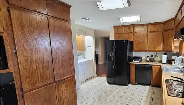 324 River Oaks Dr — Photo 8