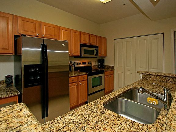 Gourmet Kitchen w/ Built-in Workspace