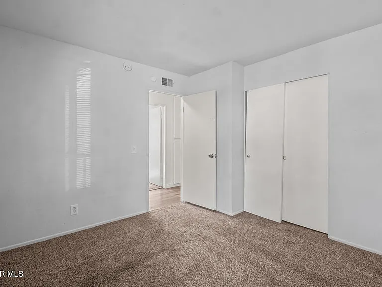 1253 Morven St — Photo 29