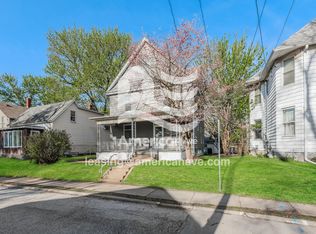 1123 14th St, Moline, IL 61265