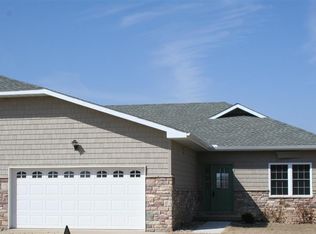 309 Riverview Ct, Lacon, IL 61540