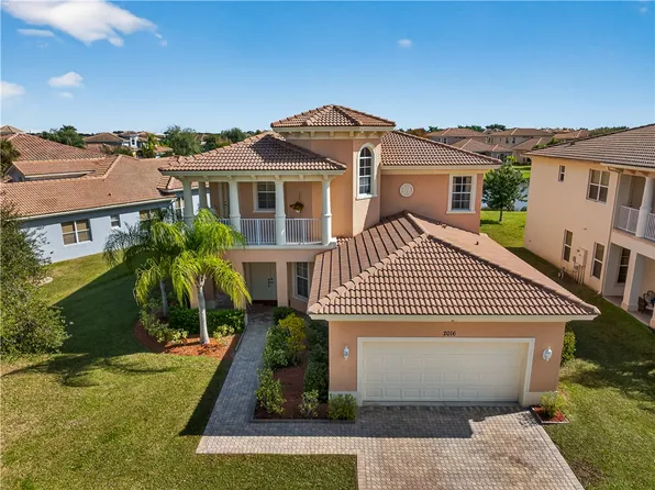2016 Plainfield Dr SW, Vero Beach, FL 32968