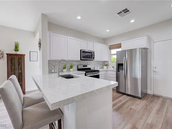 2369 Peaceful Moon St, Henderson, NV 89044