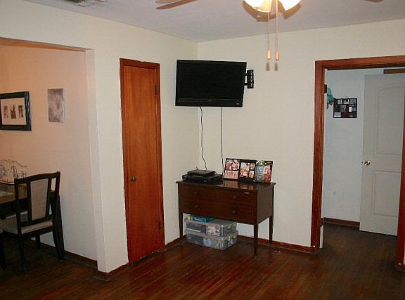 4th image of 1516 Shofner Dr
