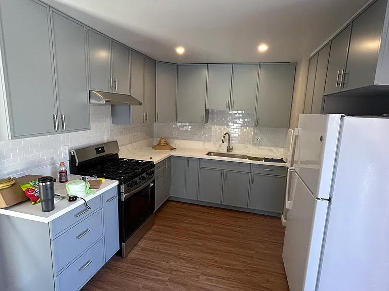 604 Madera Ave — Photo 2