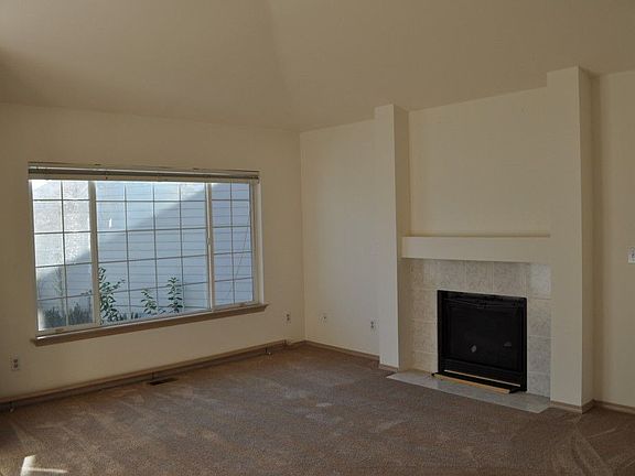 5th image of 24204 102nd Pl SE