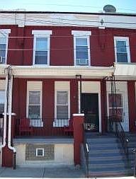 2nd image of 5824 Arch St