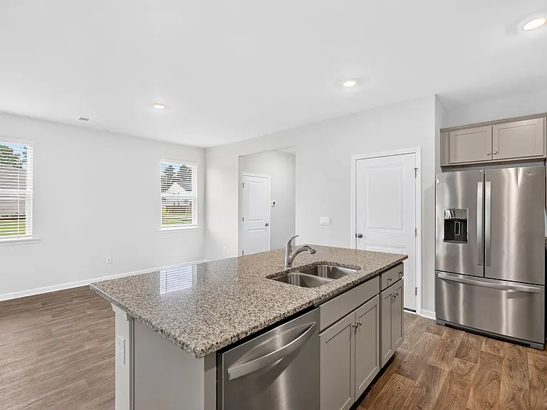 129 Holly Leaf Ln — Photo 5