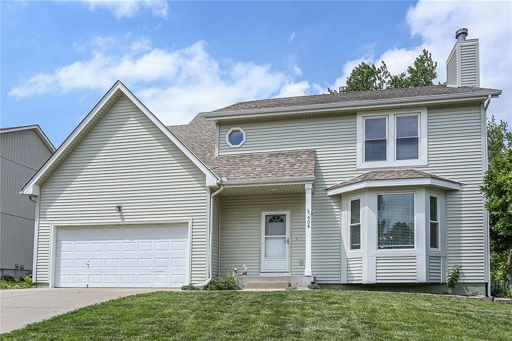 908 NE 107th Ter, Kansas City, MO 64155 | Zillow