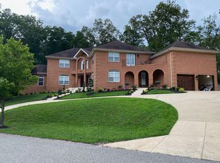 15506 Helen Dr, Accokeek, MD 20607