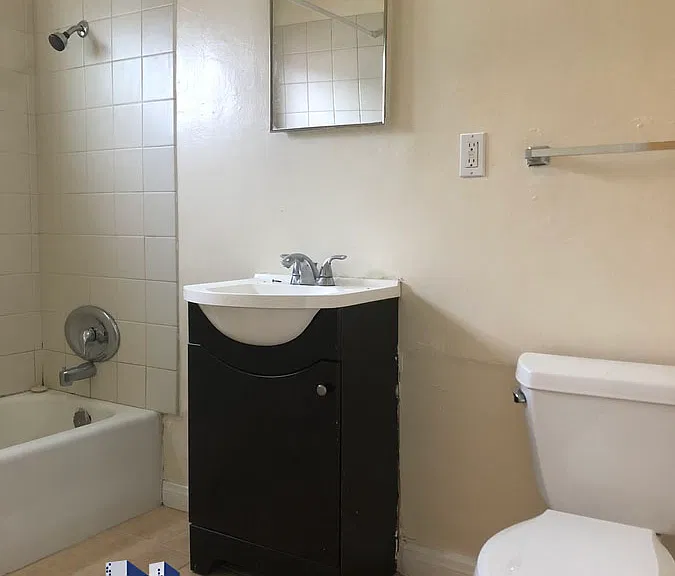4462 Bannock Ave — Photo 6
