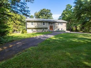 30 Cedar Ridge Rd, Stone Ridge, NY 12484