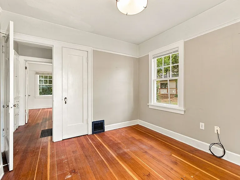 6521 SE 16th Ave — Photo 12
