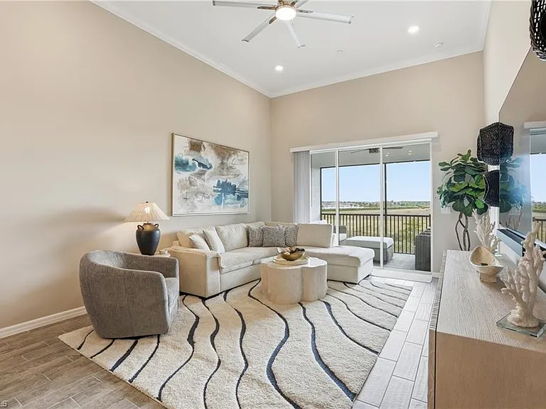 11851 Venetian Lagoon Dr #202 — Photo 24
