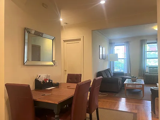Rented by Oxford Property Group | media 6
