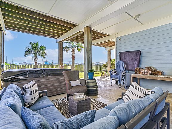 4th image of 22521 Vista Del Mar