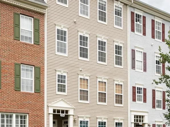 584 Orchard Ridge Dr Unit 200, Gaithersburg, MD 20878