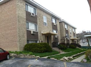 2031 W 111th St #2N, Chicago, IL 60643
